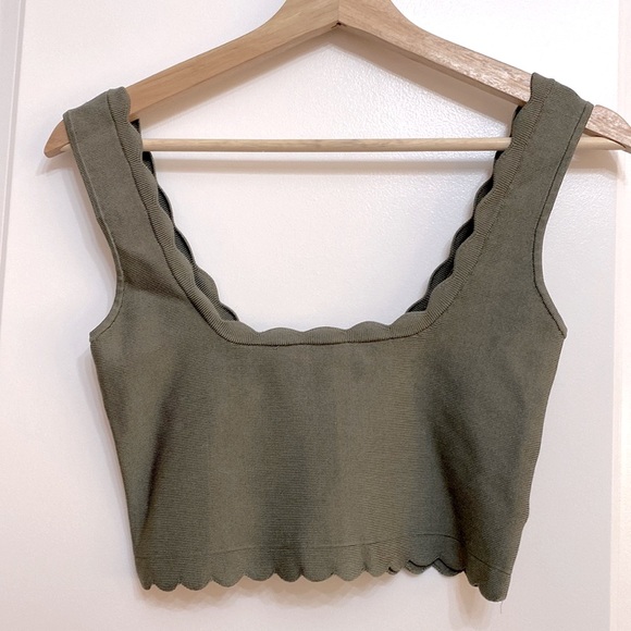 Marciano Crop Top - Picture 3 of 7